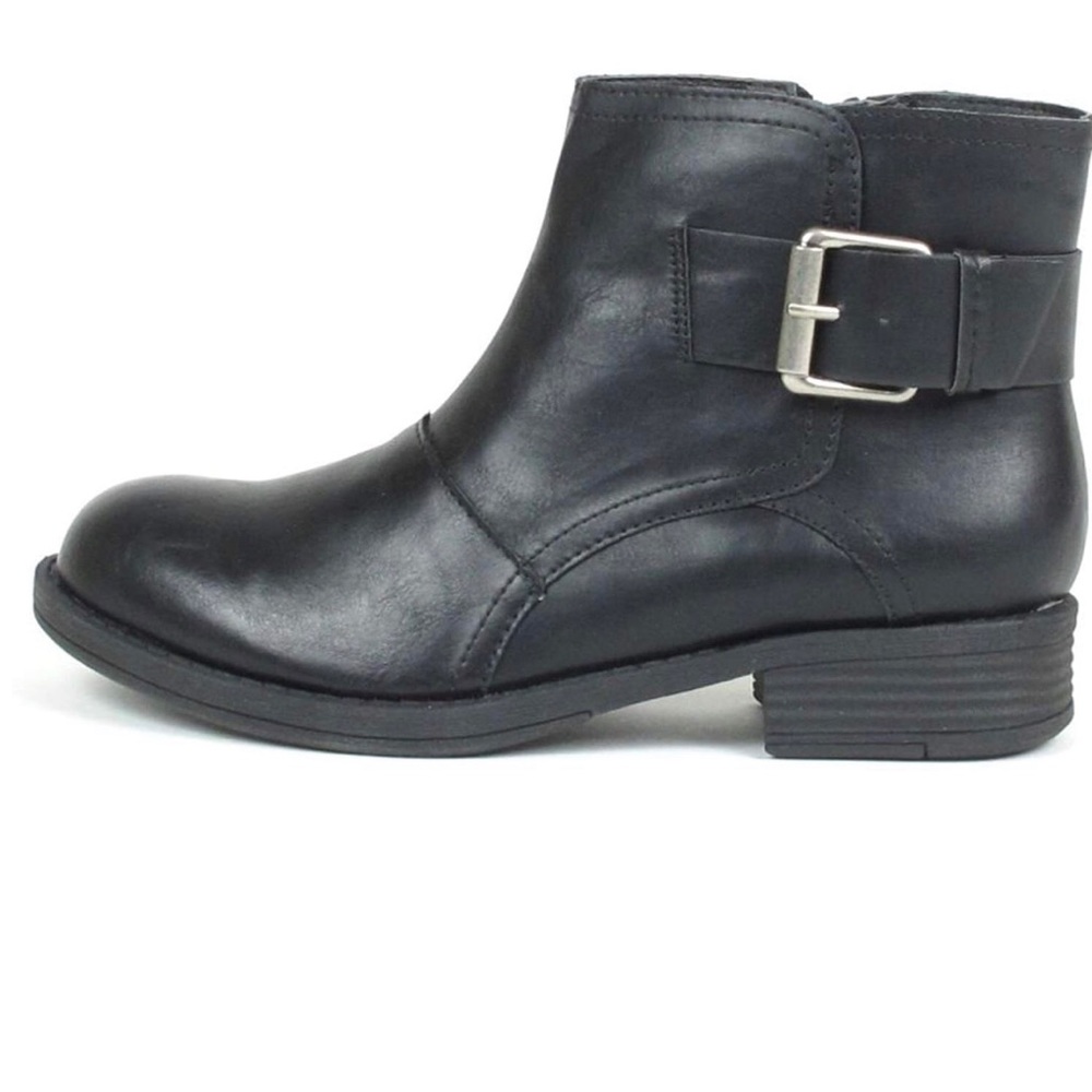 New Kenneth Cole ankle boots 6.5 black